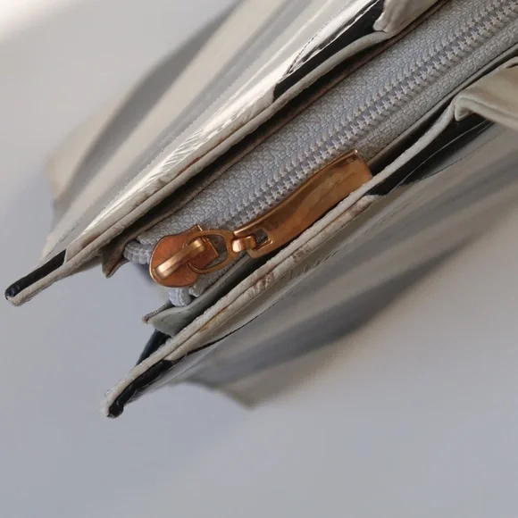 1960s Lee Sands Black and White Chevron Eel Skin Handbag - Picture 10 of 16